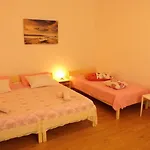 Apartmani Danica